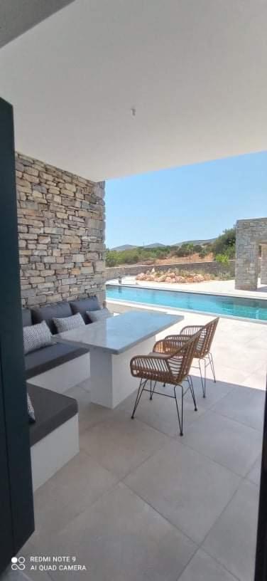Paros-Memories-Neubau-Villen, Sportpool Aspro Chorio Eksteriør bilde