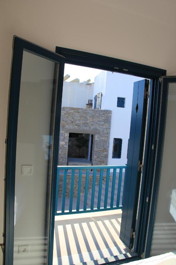 Paros-Memories-Neubau-Villen, Sportpool Aspro Chorio Eksteriør bilde
