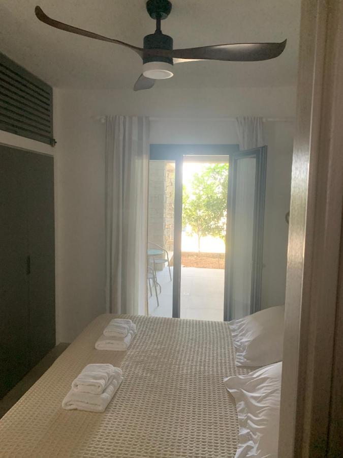 Paros-Memories-Neubau-Villen, Sportpool Aspro Chorio Eksteriør bilde
