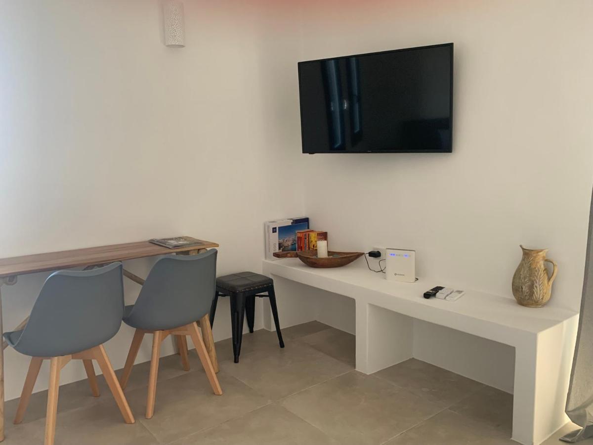 Paros-Memories-Neubau-Villen, Sportpool Aspro Chorio Eksteriør bilde